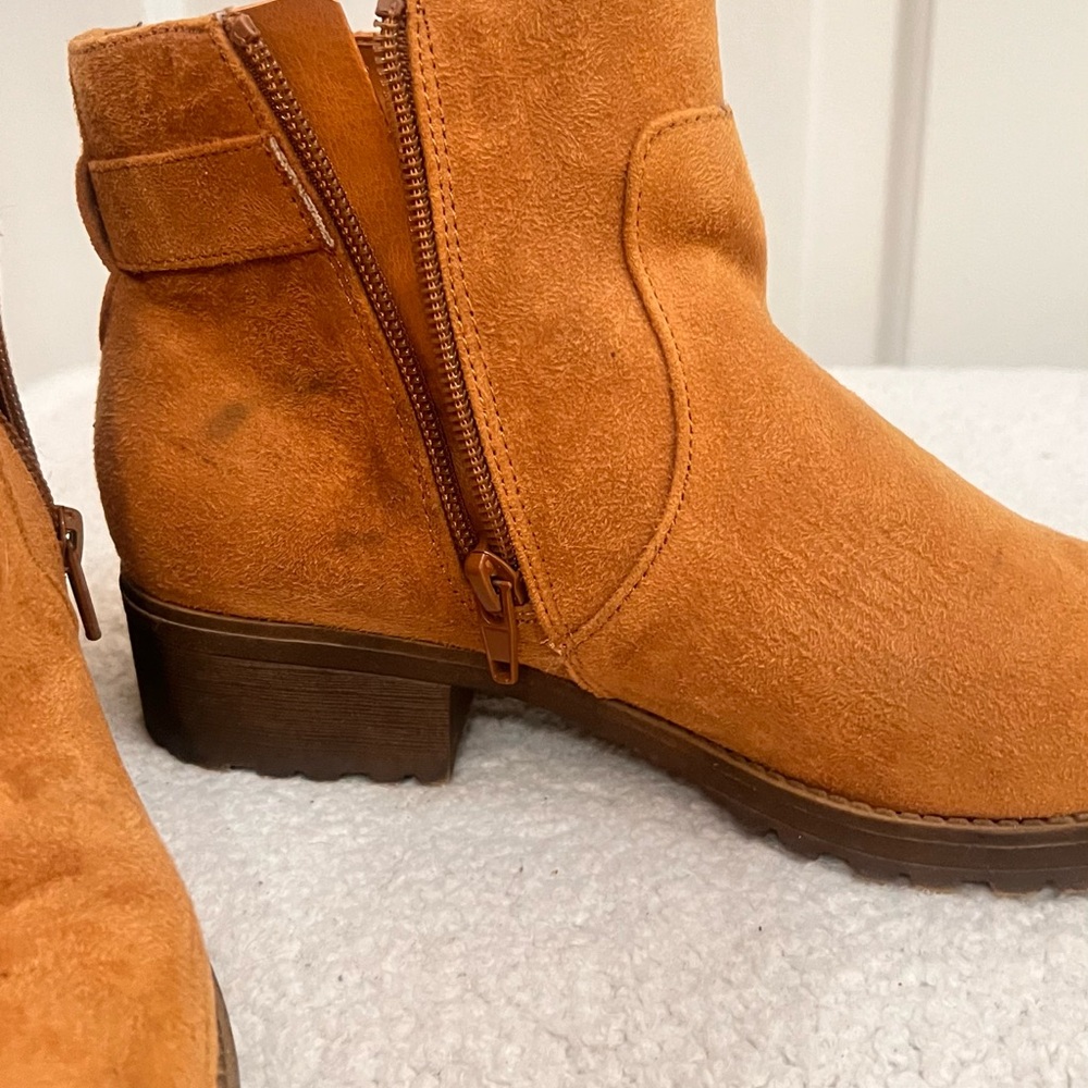 Stylish Tan Ankle Booties - Picture 2 of 6